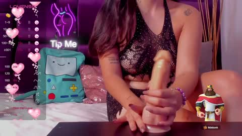 Veronica Gills online show from January 14, 2025, 2:22 pm