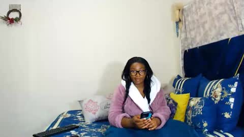 Snapshot of veronicarod1 chatting on May 14, 2026, 12:06 am veronicarod1 online show from May 14, 2026, 12:06 am