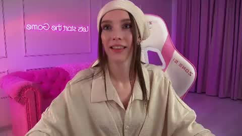 Veronica online show from June 24, 2026, 6:40 pm