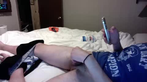 verscock online show from October 13, 2025, 9:04 pm