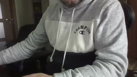verydirtyslv online show from May 15, 2026, 9:38 am