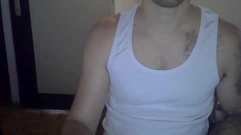 Snapshot of veryhotpervert chatting on October 25, 2025, 2:24 pm veryhotpervert online show from October 25, 2025, 2:24 pm