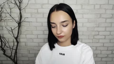 Snapshot of veryveryshygirl chatting on December 7, 2024, 12:24 pm Ana online show from December 7, 2024, 12:24 pm