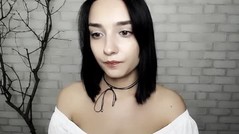 Snapshot of veryveryshygirl chatting on December 14, 2024, 9:35 pm Ana online show from December 14, 2024, 9:35 pm