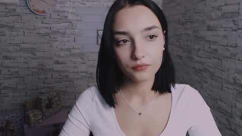 Snapshot of veryveryshygirl chatting on December 23, 2024, 12:41 pm Ana online show from December 23, 2024, 12:41 pm