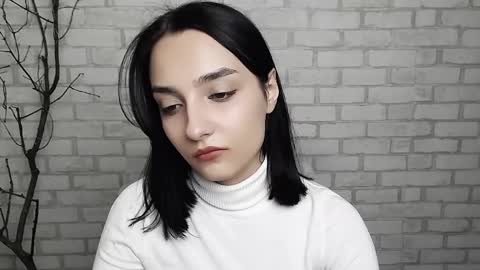 Snapshot of veryveryshygirl chatting on February 18, 2025, 6:04 pm Ana online show from February 18, 2025, 6:04 pm