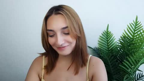 Snapshot of veryveryshygirl chatting on September 9, 2025, 12:59 pm Ana online show from September 9, 2025, 12:59 pm