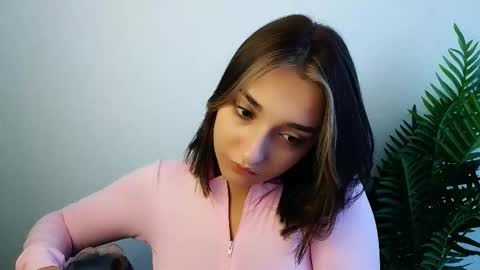 Snapshot of veryveryshygirl chatting on October 3, 2025, 11:29 am Ana online show from October 3, 2025, 11:29 am