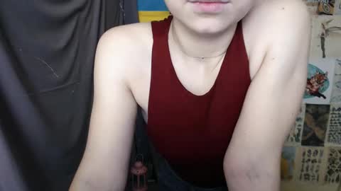 Snapshot of veryveryvery_shy chatting on December 17, 2024, 9:50 am veryveryvery_shy online show from December 17, 2024, 9:50 am