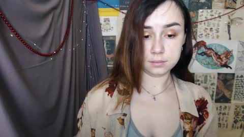 Snapshot of veryveryvery_shy chatting on December 21, 2024, 6:52 am veryveryvery_shy online show from December 21, 2024, 6:52 am