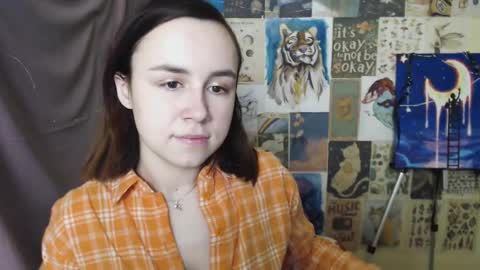 Snapshot of veryveryvery_shy chatting on March 7, 2025, 9:18 am veryveryvery_shy online show from March 7, 2025, 9:18 am