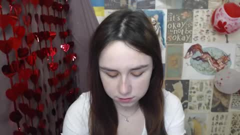 Snapshot of veryveryvery_shy chatting on February 19, 2026, 7:15 am veryveryvery_shy online show from February 19, 2026, 7:15 am