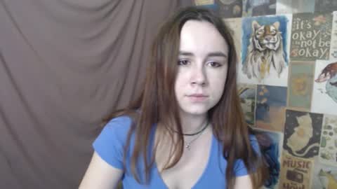 veryveryvery_shy online show from March 17, 2026, 7:01 am