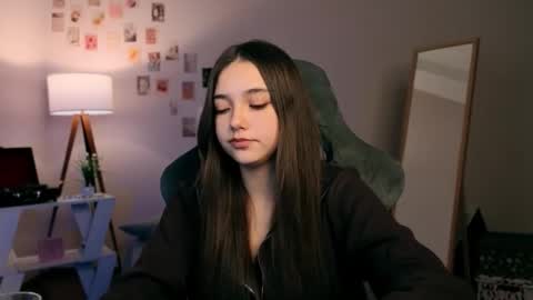 Snapshot of vexorin chatting on November 28, 2025, 7:16 pm Rachel online show from November 28, 2025, 7:16 pm