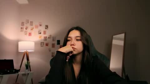 Snapshot of vexorin chatting on November 30, 2025, 7:40 pm Rachel online show from November 30, 2025, 7:40 pm