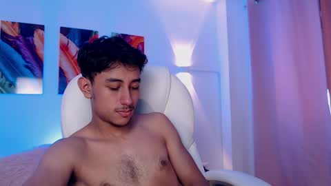 Vezx online show from March 26, 2026, 7:52 pm