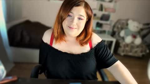 Snapshot of vi__vixen chatting on September 24, 2025, 12:19 pm Vi Vixen online show from September 24, 2025, 12:19 pm