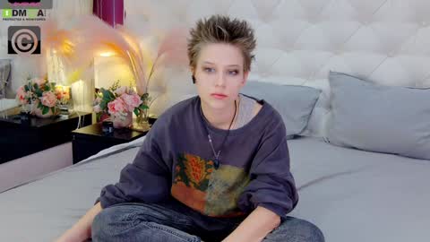 Via online show from February 3, 2025, 1:52 am