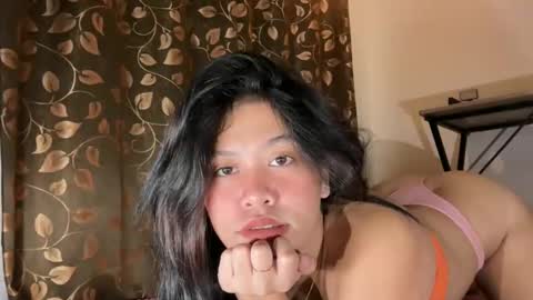 via_olala online show from March 25, 2026, 3:29 pm