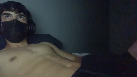 Snapshot of vicente24milf chatting on October 31, 2025, 7:09 am vicente online show from October 31, 2025, 7:09 am