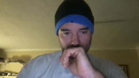 Snapshot of vich4444 chatting on February 8, 2026, 4:16 am vich4444 online show from February 8, 2026, 4:16 am