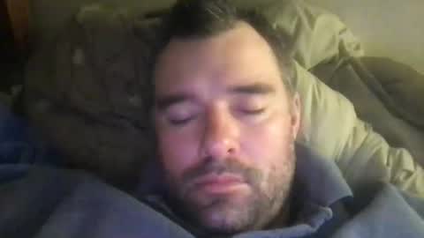 Snapshot of vich4444 chatting on February 26, 2026, 8:52 pm vich4444 online show from February 26, 2026, 8:52 pm