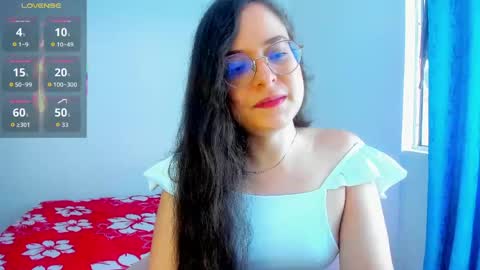 Snapshot of vicky_cristinax chatting on March 13, 2026, 11:00 pm Vicky online show from March 13, 2026, 11:00 pm