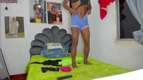 vicky manuela online show from February 15, 2026, 3:47 am