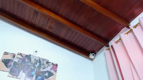 vicky_lane online show from May 14, 2026, 4:03 pm