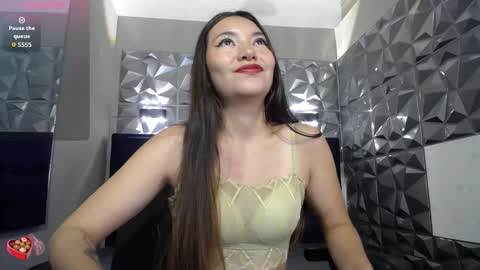 Snapshot of victoria017 chatting on October 13, 2025, 2:44 am Victoria online show from October 13, 2025, 2:44 am