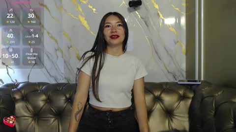 Snapshot of victoria017 chatting on October 18, 2025, 4:15 am Victoria online show from October 18, 2025, 4:15 am