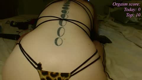 Snapshot of victoria97 chatting on October 16, 2025, 5:47 pm Victoria97 online show from October 16, 2025, 5:47 pm