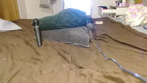 Victoria97 online show from February 26, 2026, 6:29 pm