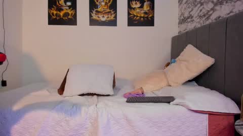 Snapshot of victoria__coopeer chatting on March 9, 2025, 11:35 pm Victoria Coopeer online show from March 9, 2025, 11:35 pm