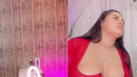 victorira online show from February 18, 2026, 12:01 pm