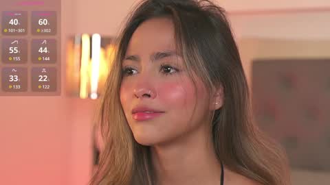 Snapshot of victoria__rossi chatting on January 14, 2025, 1:06 pm online show from January 14, 2025, 1:06 pm