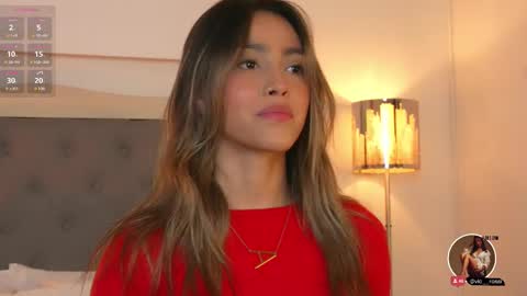 Snapshot of victoria__rossi chatting on March 3, 2025, 11:55 am online show from March 3, 2025, 11:55 am