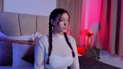 Snapshot of victoria_beaumont chatting on October 30, 2025, 11:33 am VIC online show from October 30, 2025, 11:33 am