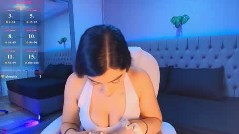 Snapshot of victoria_ellington chatting on June 16, 2026, 11:46 am online show from June 16, 2026, 11:46 am