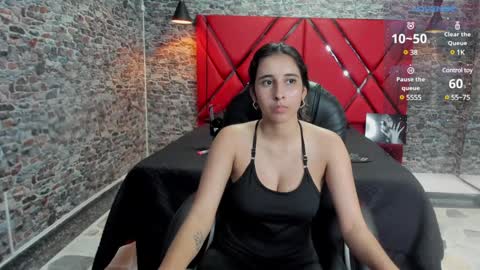 Snapshot of victoria_houston chatting on February 9, 2025, 2:38 am Victoria Houston online show from February 9, 2025, 2:38 am