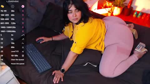 Snapshot of victoria_monteroo chatting on June 10, 2026, 12:44 am Call me Vic online show from June 10, 2026, 12:44 am