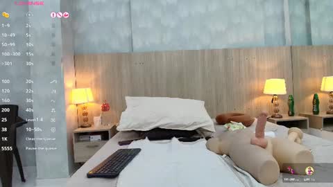 Snapshot of victoria_pachon chatting on July 2, 2026, 9:43 pm victoria_pachon online show from July 2, 2026, 9:43 pm