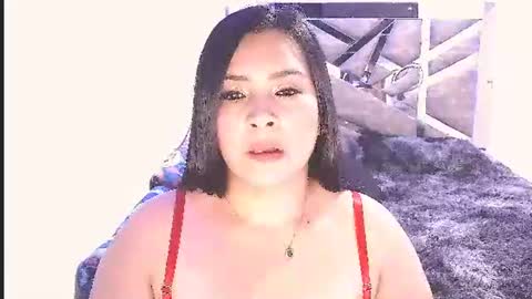 Snapshot of victoria_rossx chatting on July 7, 2026, 12:46 am victoria_rossx online show from July 7, 2026, 12:46 am