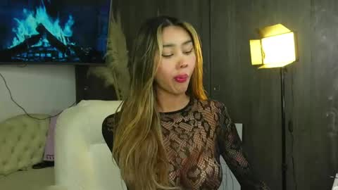 Liah online show from April 23, 2026, 2:24 am