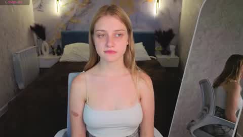 Victoria Velvett online show from June 17, 2026, 2:14 am