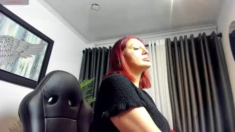 Snapshot of victoriapaker chatting on February 6, 2026, 10:40 am victoriapaker online show from February 6, 2026, 10:40 am