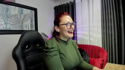 Snapshot of victoriapaker chatting on February 12, 2026, 11:16 am victoriapaker online show from February 12, 2026, 11:16 am