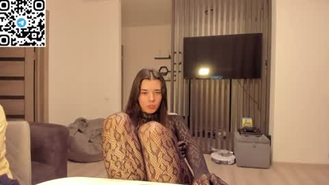 Snapshot of victoriapartner chatting on June 9, 2026, 10:54 pm victoriapartner online show from June 9, 2026, 10:54 pm