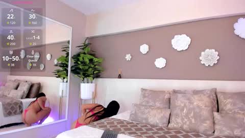 Snapshot of victoriashelby chatting on October 12, 2025, 11:53 am Victoria Shelby online show from October 12, 2025, 11:53 am