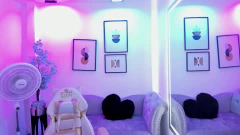 Victoria.  online show from February 2, 2026, 12:15 pm